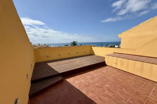Image 6 thumb