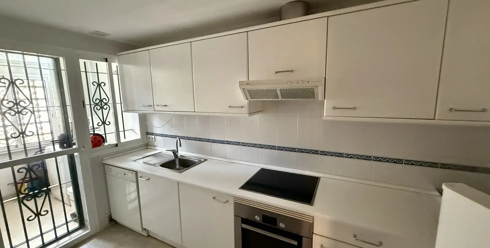Venta de casa pareada en Elviria 28