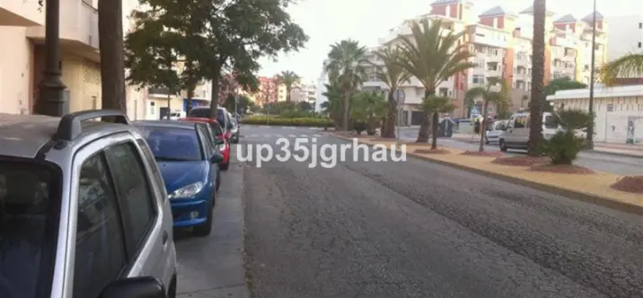 Продажа магазина в Estepona 4