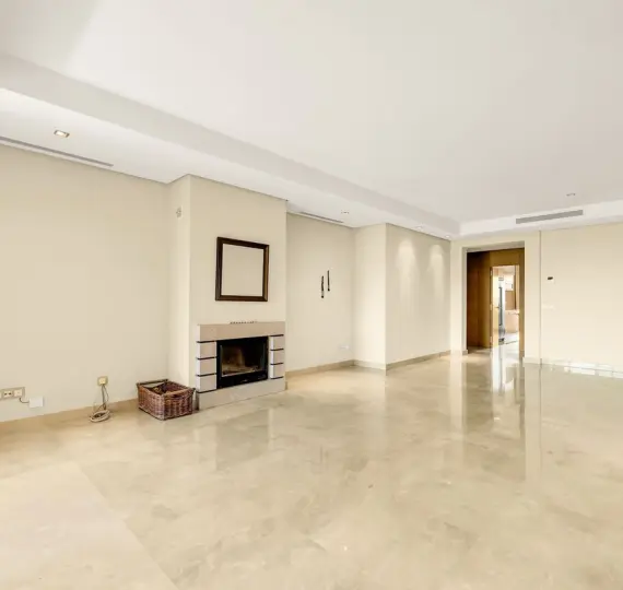 Venta de apartamento en planta baja en La Quinta