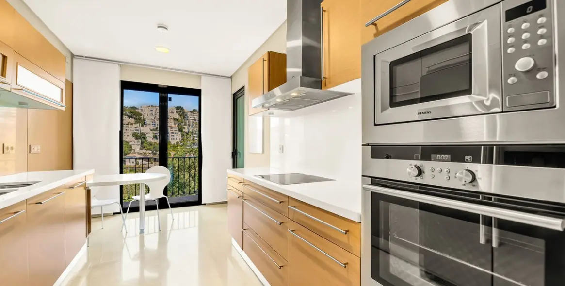 Venta de apartamento en planta baja en La Quinta 10