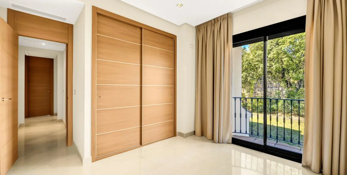 Venta de apartamento en planta baja en La Quinta 16