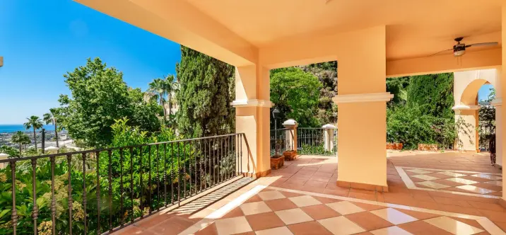 Sale of ground floor apartment in La Quinta 4