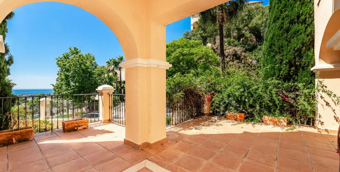 Sale of ground floor apartment in La Quinta 6