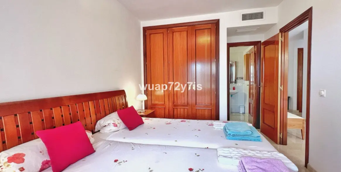 Продажа дома на две семьи в Costabella 8