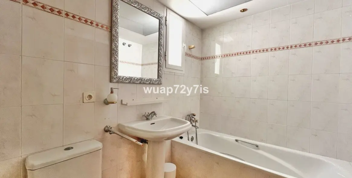 Sale of semi-detached house in Costabella 23