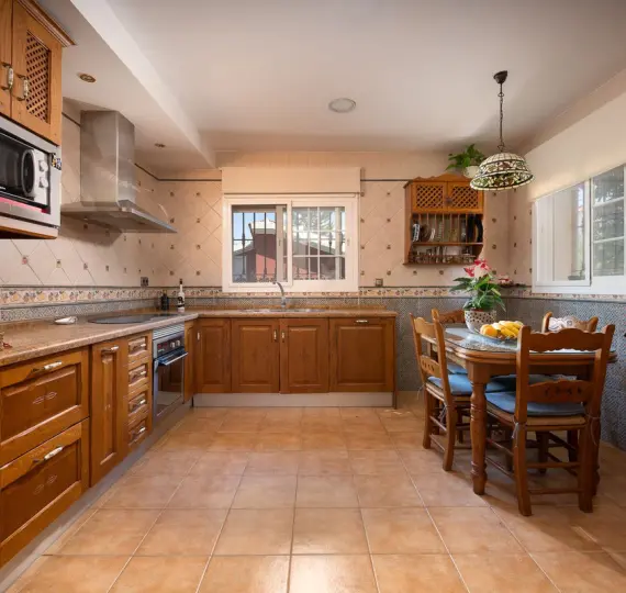 Venta de villa independiente en Alhaurín de la Torre