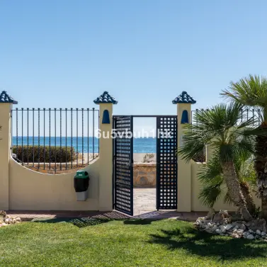 Venta de adosado en Casares