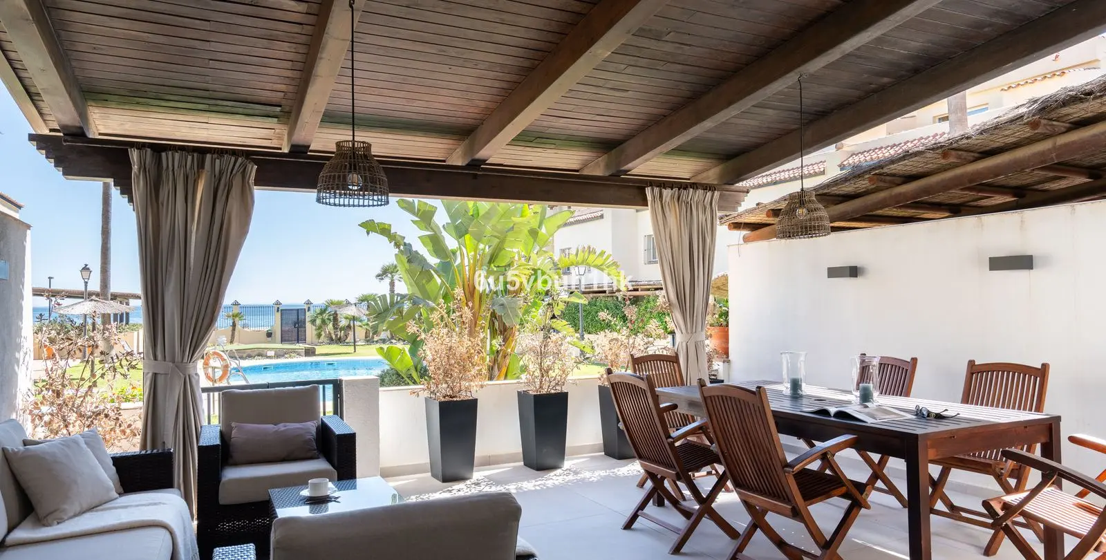 Venta de adosado en Casares 24