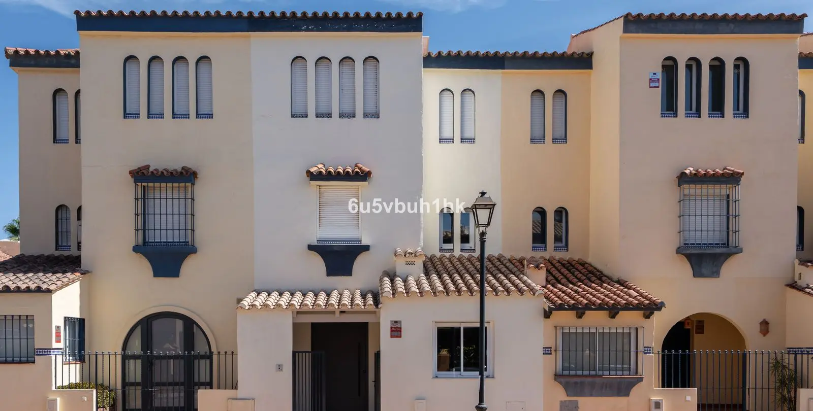 Venta de adosado en Casares 42