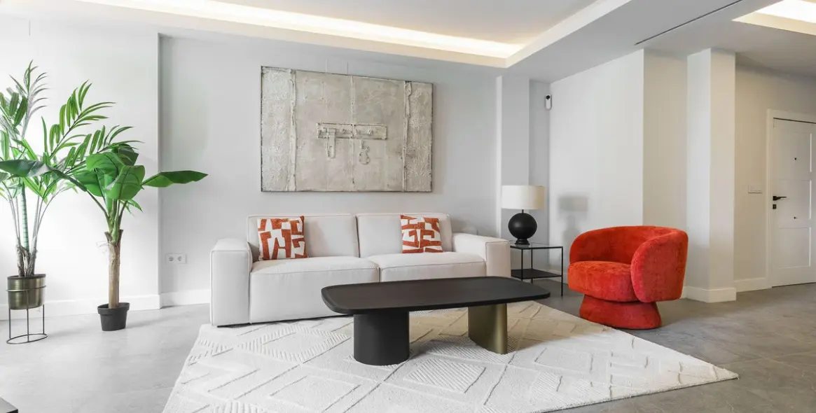 Продажа апартаментов на среднем этаже в Centro Histórico 2