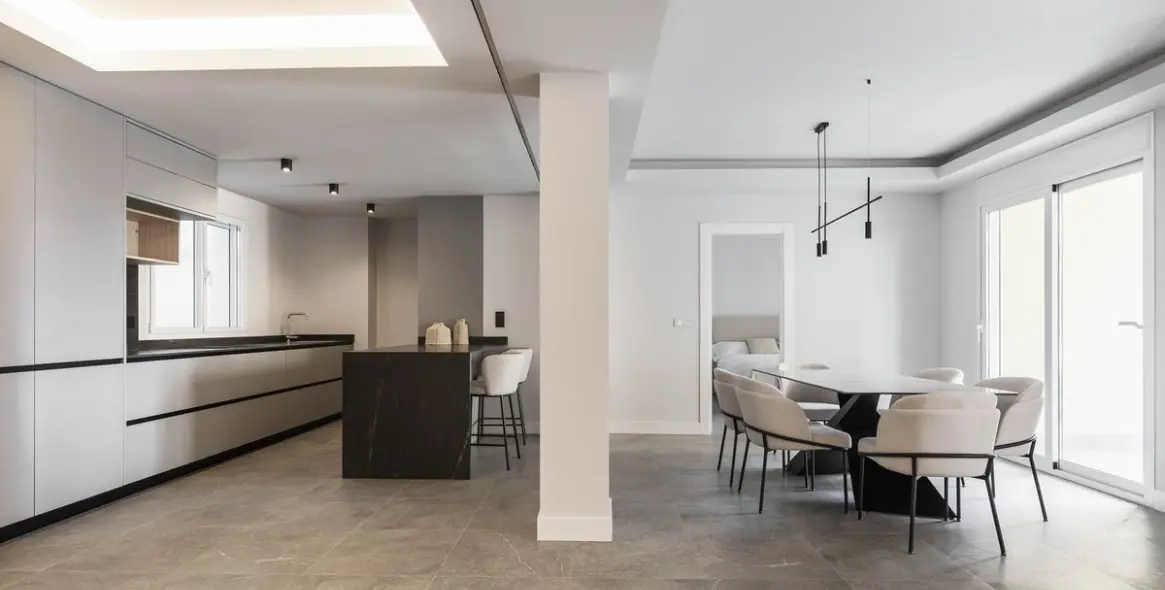 Продажа апартаментов на среднем этаже в Centro Histórico 9