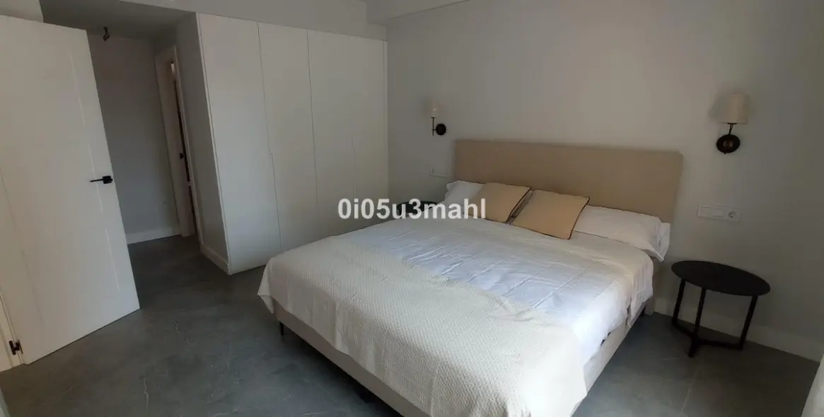 Sale of middle floor apartment in Centro Histórico 16