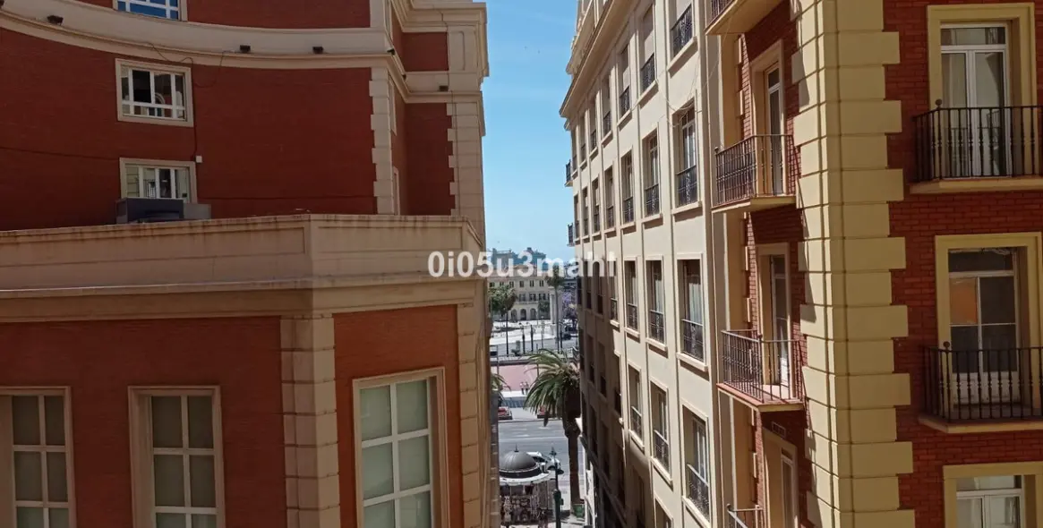 Sale of middle floor apartment in Centro Histórico 17