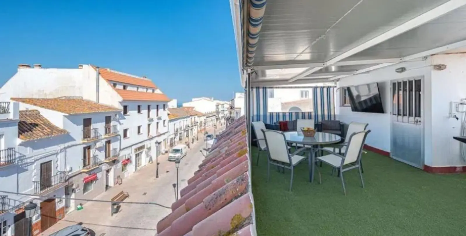 Sale of apartment complex in Manilva 2