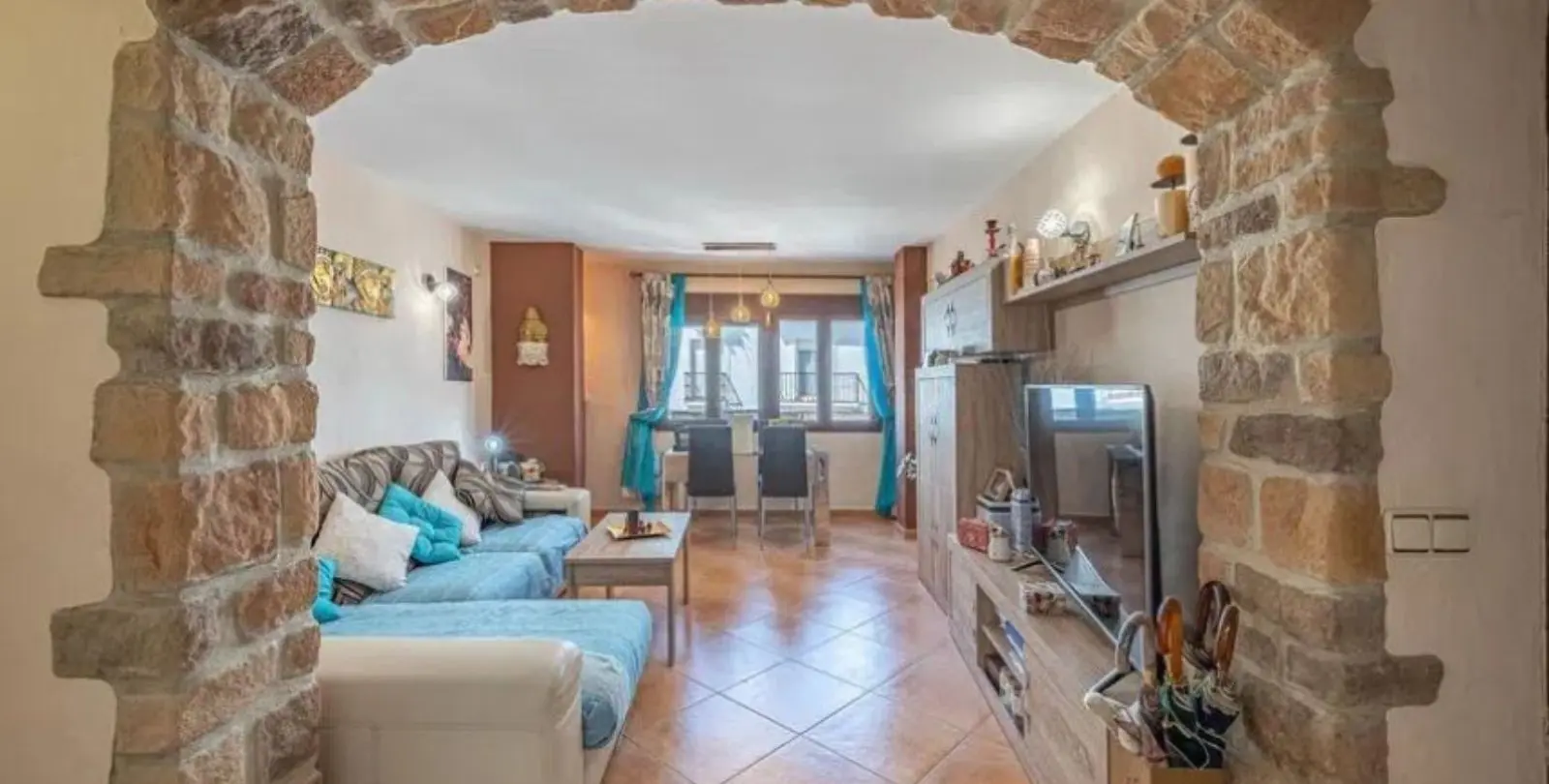 Sale of apartment complex in Manilva 28