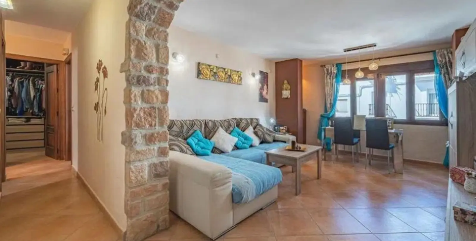 Sale of apartment complex in Manilva 29