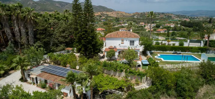 Venta de finca - cortijo en Alhaurín de la Torre 0