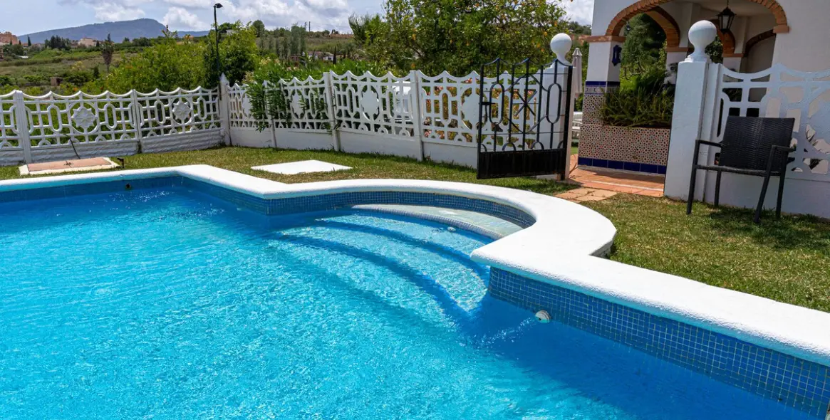 Sale of finca - cortijo in Alhaurín de la Torre 32