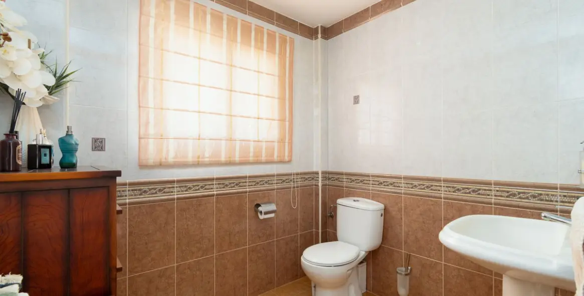 Продажа  отдельно стоящей виллы в La Cala de Mijas 11