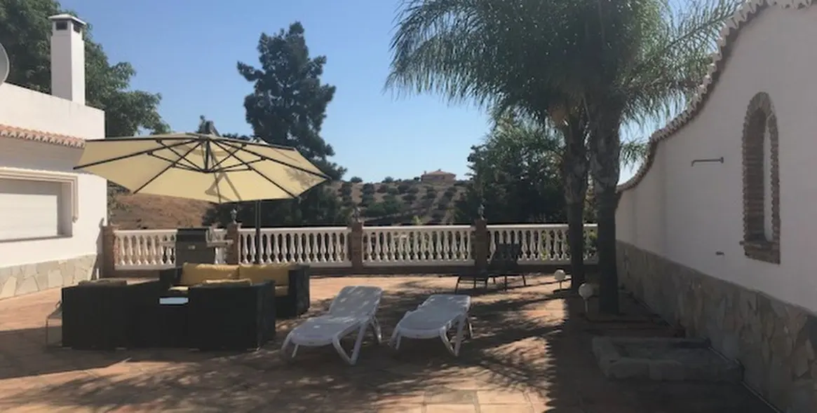 Sale of detached villa in La Cala de Mijas 35