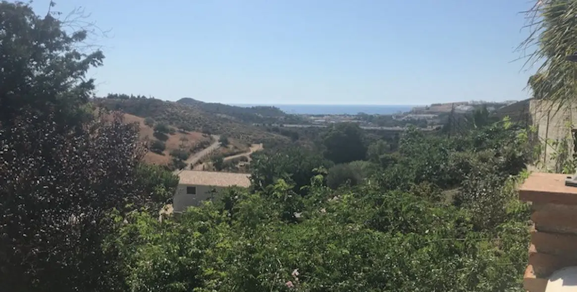 Sale of detached villa in La Cala de Mijas 50