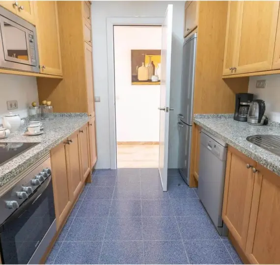 Venta de apartamento en planta baja en San Pedro de Alcántara