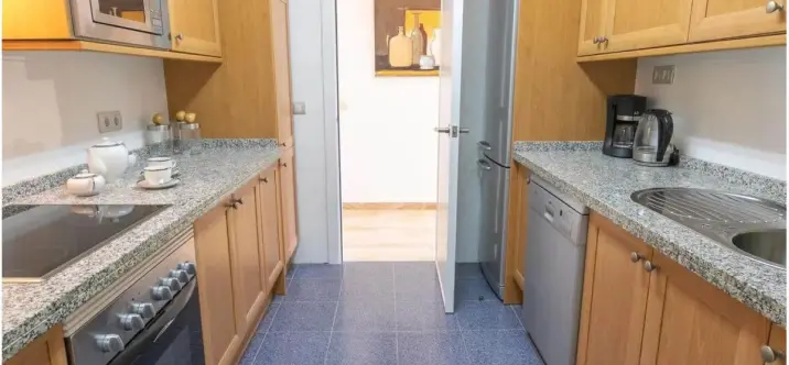 Venta de apartamento en planta baja en San Pedro de Alcántara 1