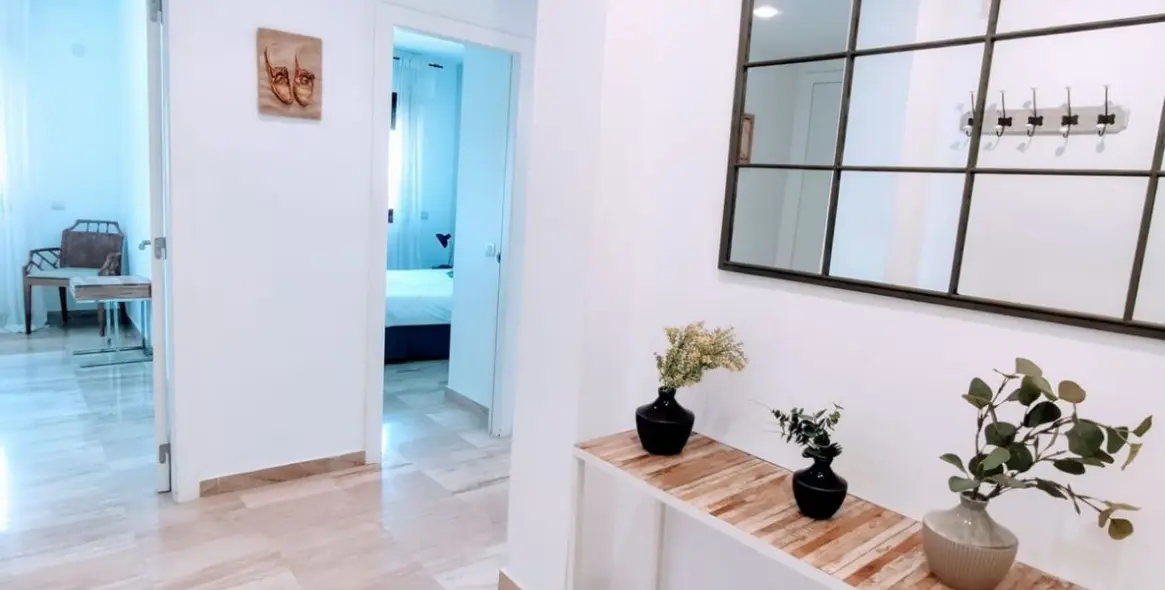 Venta de apartamento en planta baja en San Pedro de Alcántara 8