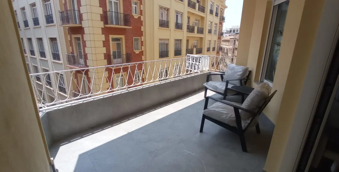 Продажа апартаментов на среднем этаже в Málaga Centro 5