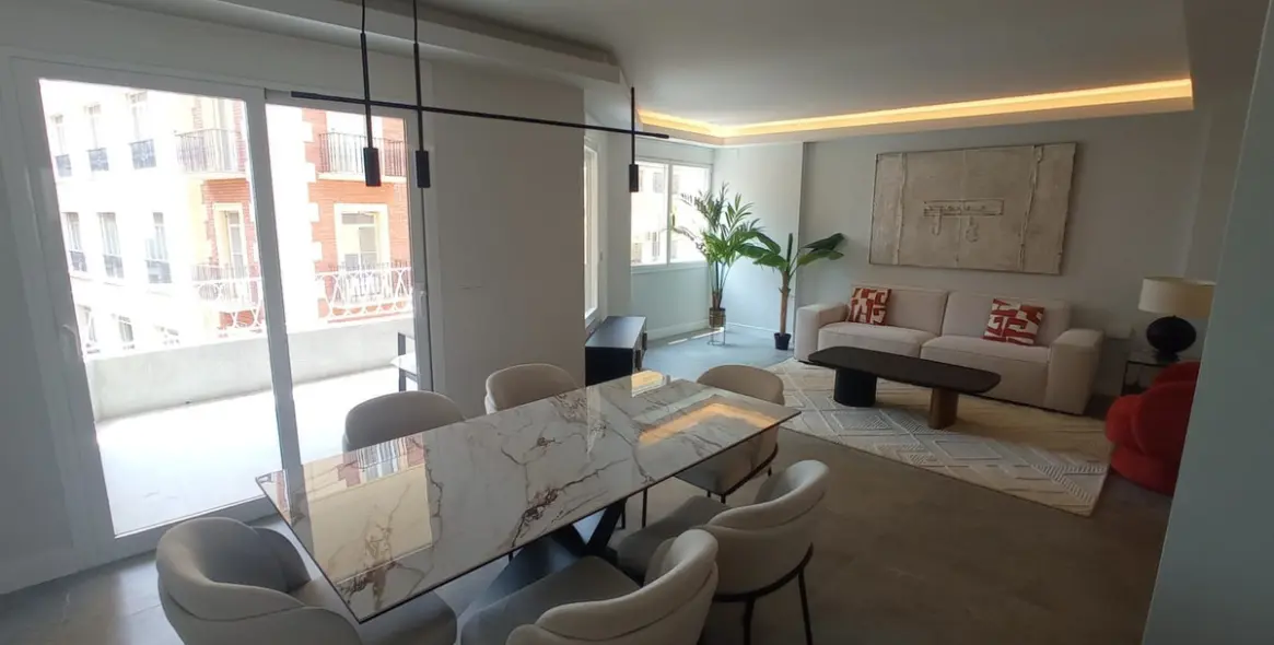 Продажа апартаментов на среднем этаже в Málaga Centro 6