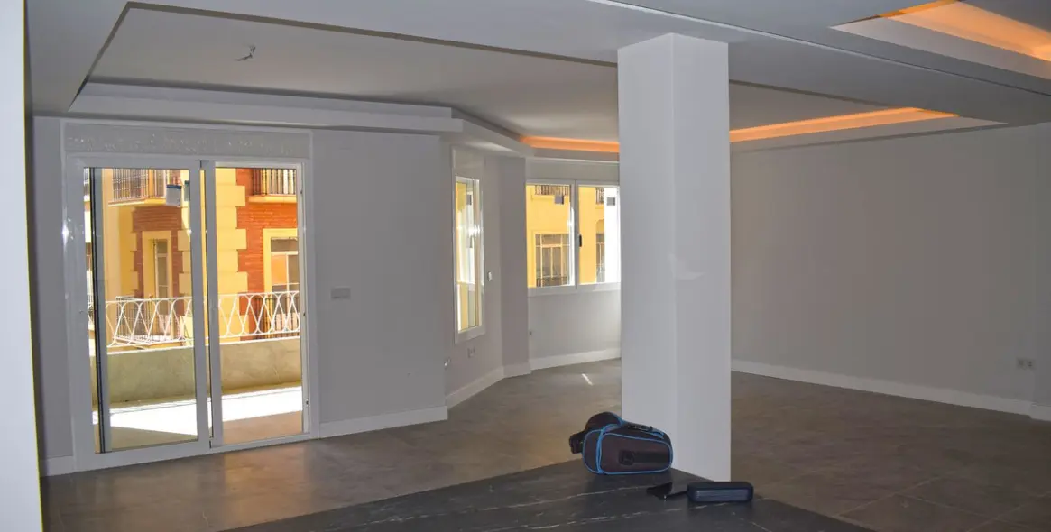 Продажа апартаментов на среднем этаже в Málaga Centro 7