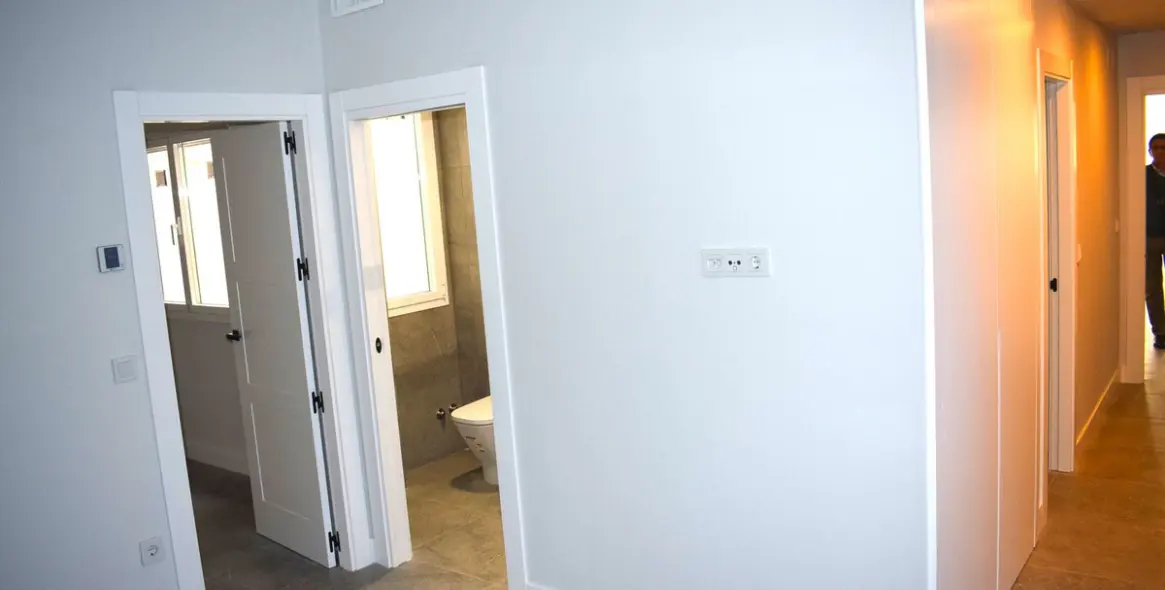 Продажа апартаментов на среднем этаже в Málaga Centro 10