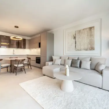 Sale of penthouse in La Quinta