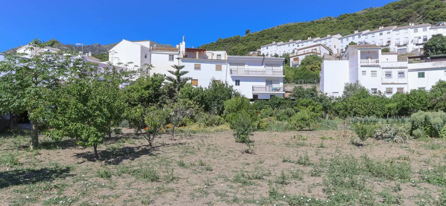 Sale of townhouse in Casarabonela 1