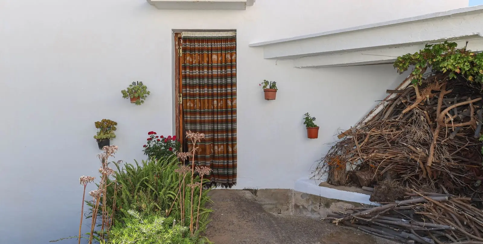 Sale of townhouse in Casarabonela 28