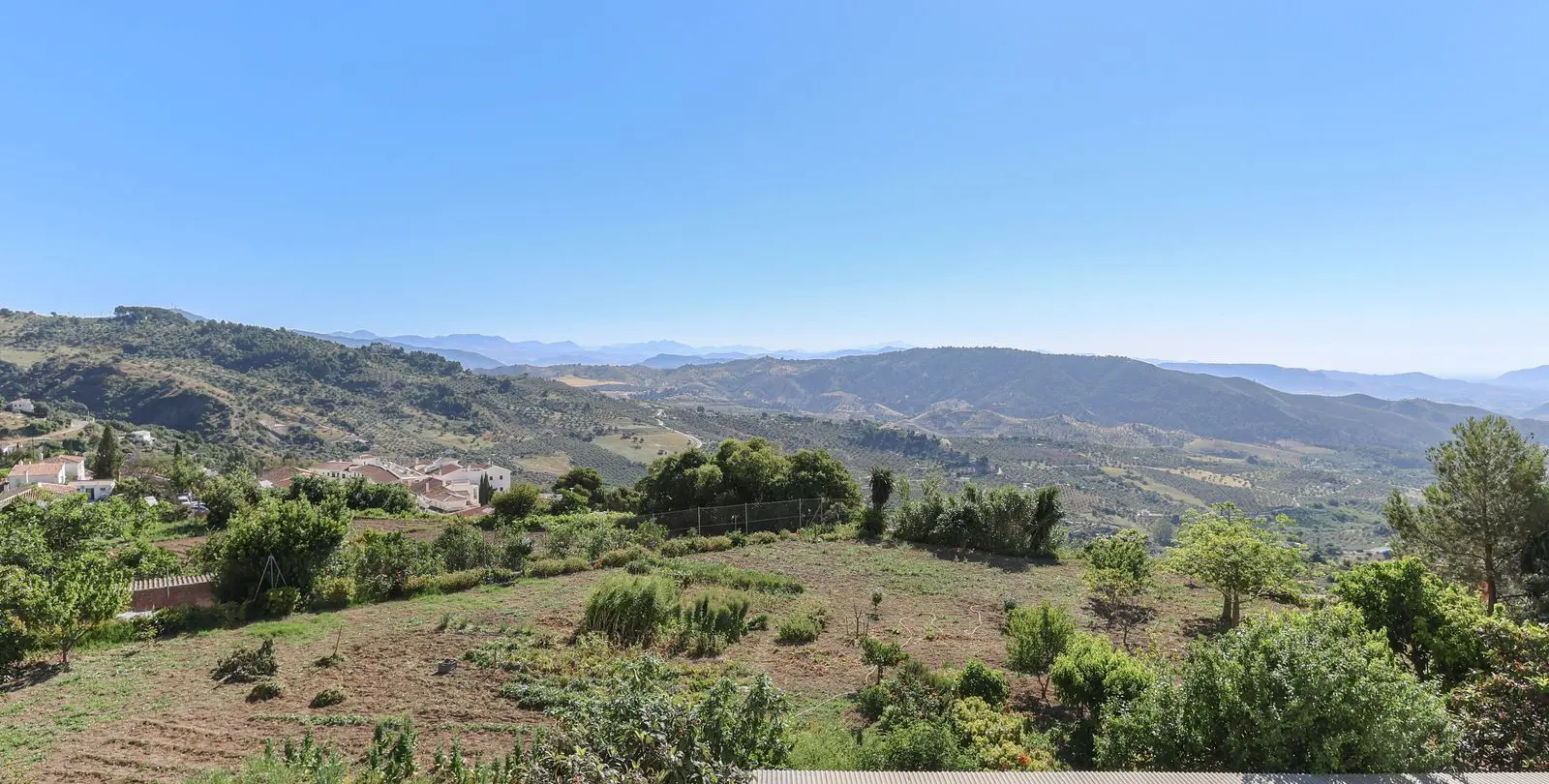 Sale of townhouse in Casarabonela 43