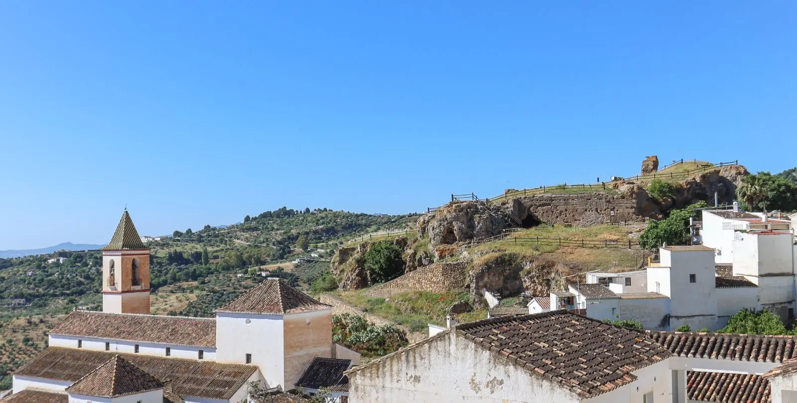 Sale of townhouse in Casarabonela 44