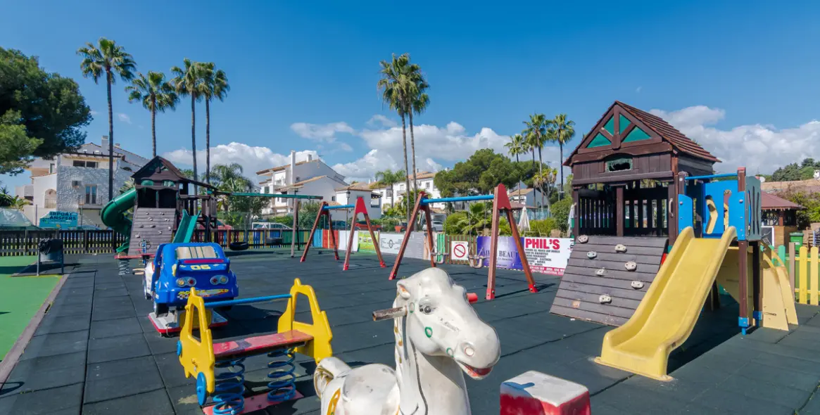 Продажа бара в El Paraiso 3