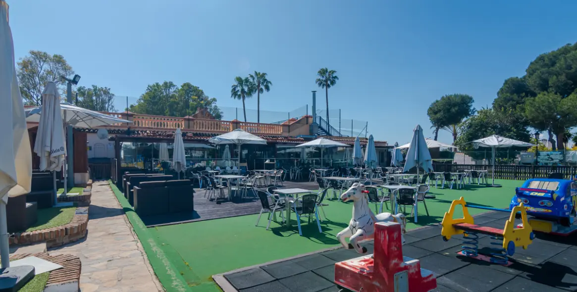 Продажа бара в El Paraiso 11