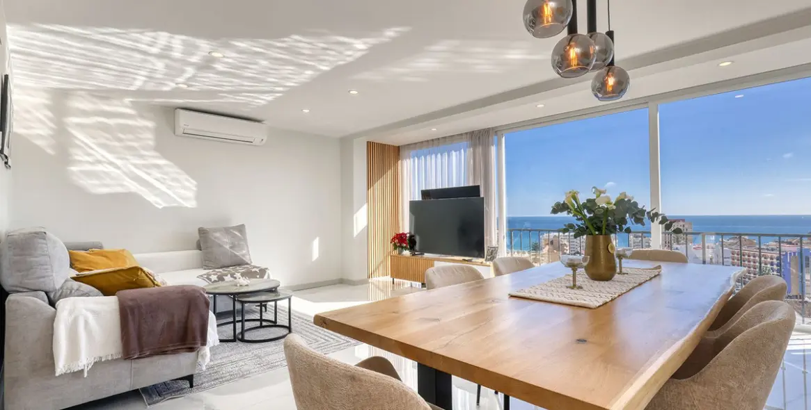 Sale of detached villa in Torreblanca 1