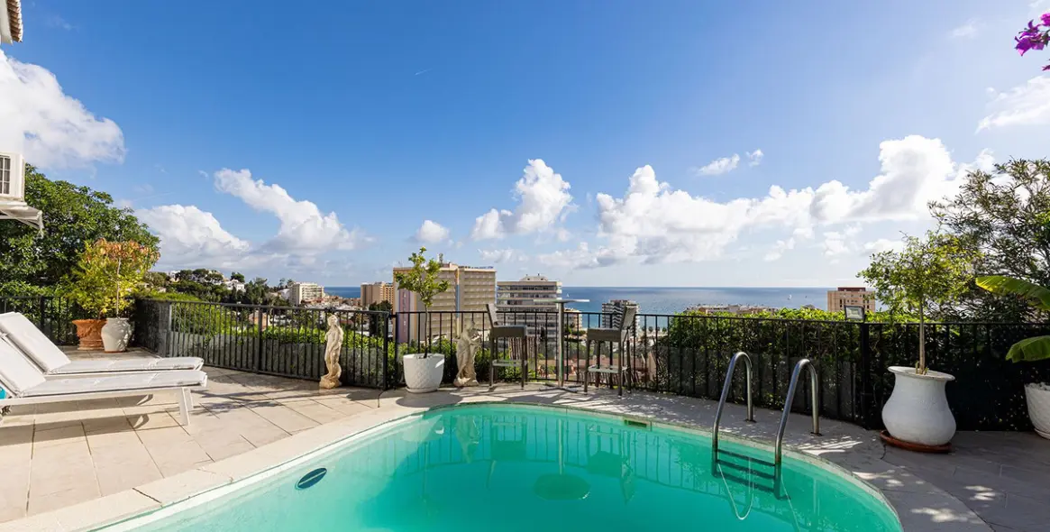 Sale of detached villa in Torreblanca 3