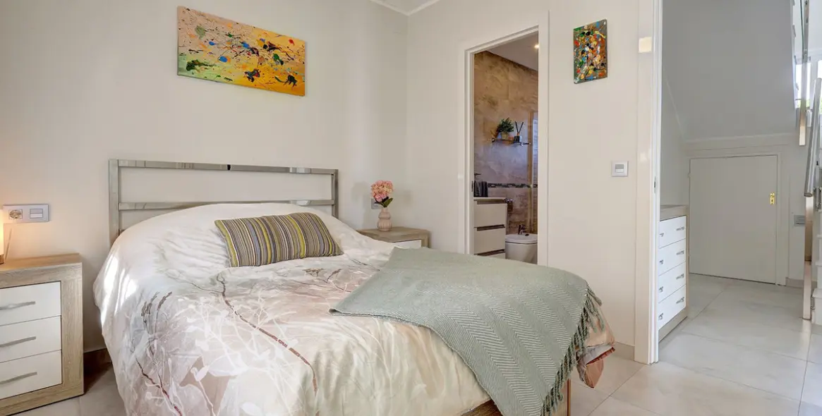 Sale of detached villa in Torreblanca 13