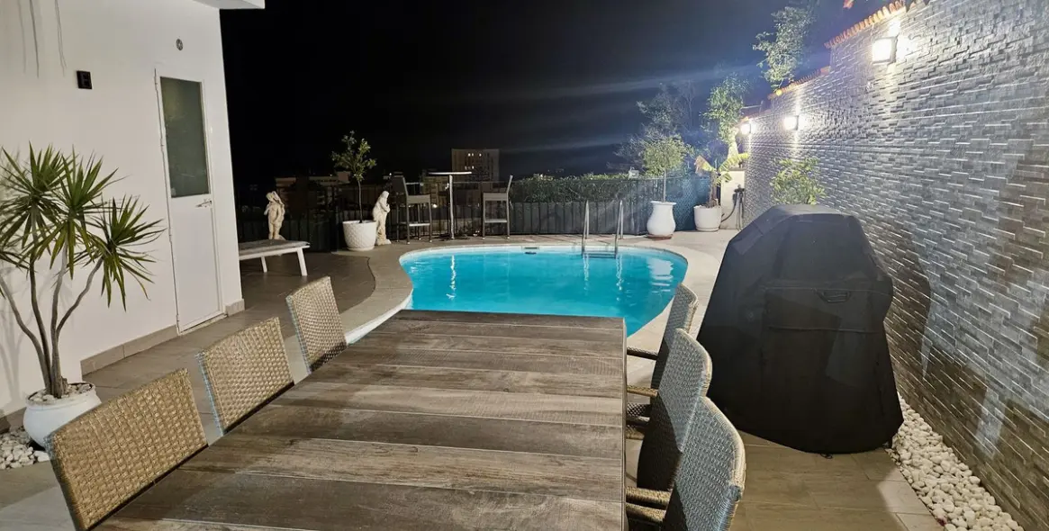 Продажа  отдельно стоящей виллы в Torreblanca 23