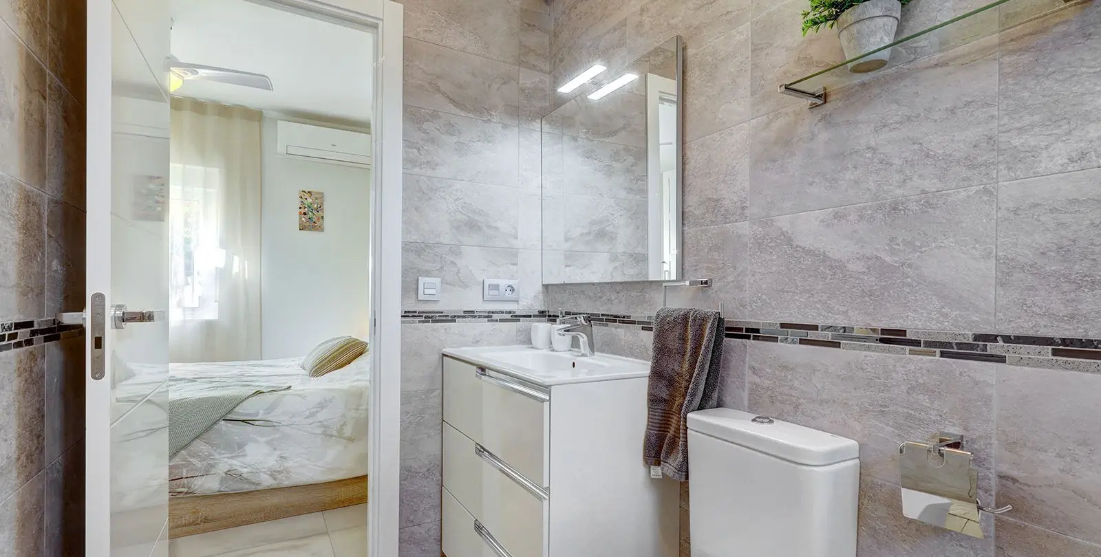 Sale of detached villa in Torreblanca 11