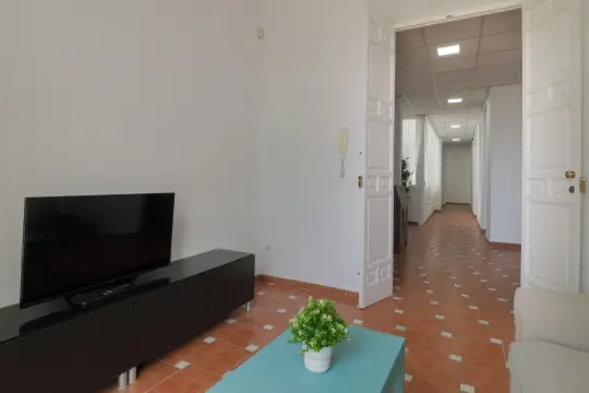 Image 5 thumb