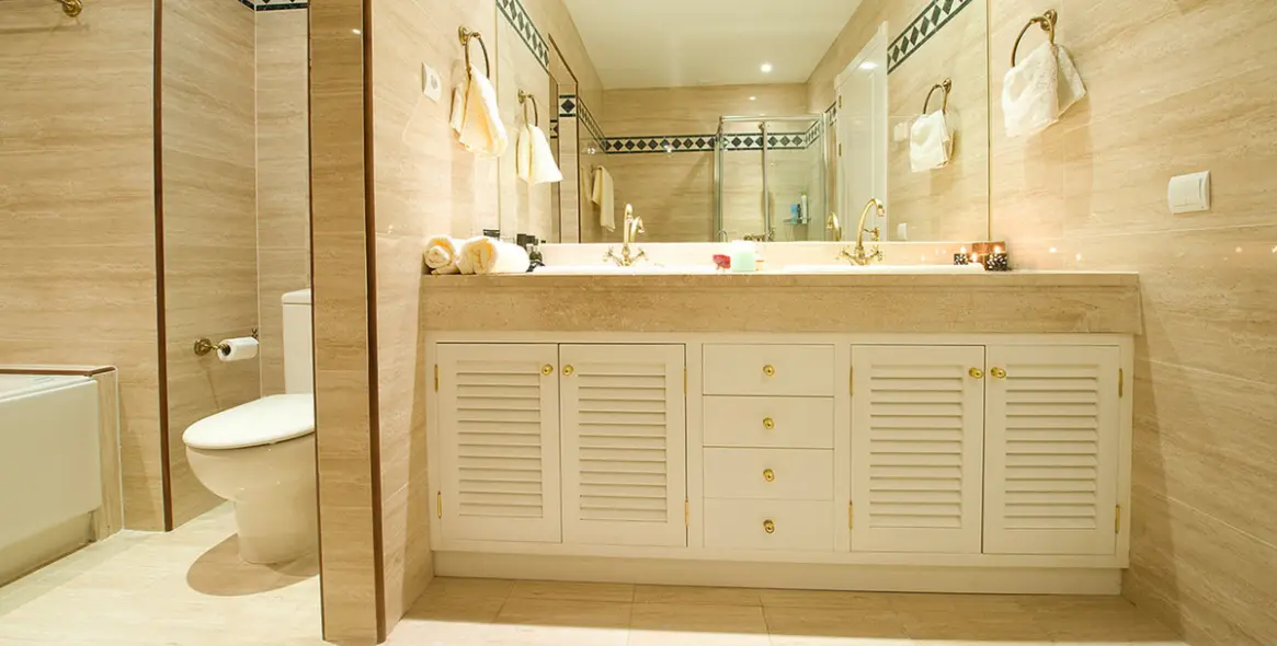 Sale of ground floor apartment in Marbella 13