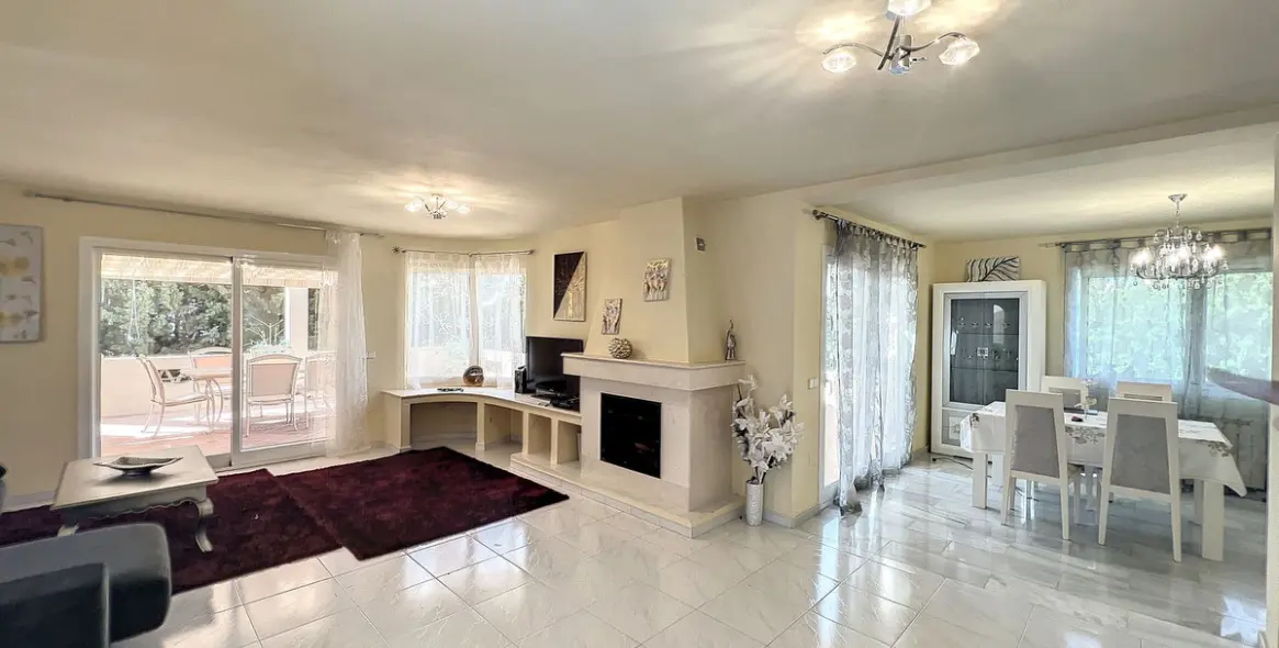 Продажа  отдельно стоящей виллы в Mijas 4