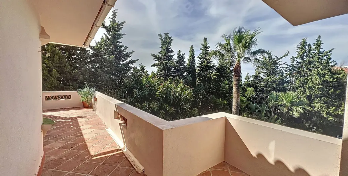 Продажа  отдельно стоящей виллы в Mijas 7