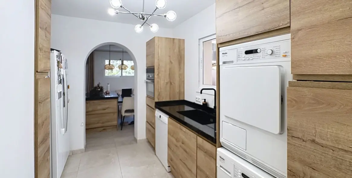 Продажа  отдельно стоящей виллы в Mijas 15